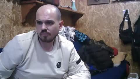 EclipseThrone online show from April 8, 10:57 pm