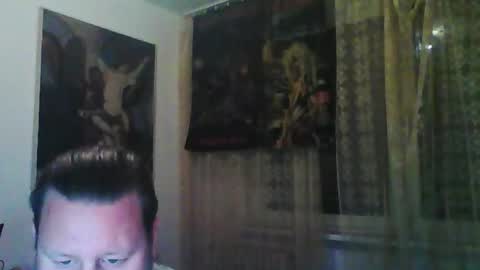 Snapshot of eda666 chatting on October 15, 6:09 pm Edward online show from October 15, 6:09 pm