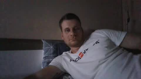 edd402901 online show from May 3, 3:23 am