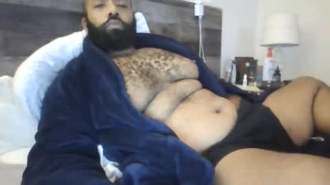 eddiejonez online show from December 3, 4:46 am