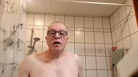 eddy0763 online show from March 27, 8:37 am