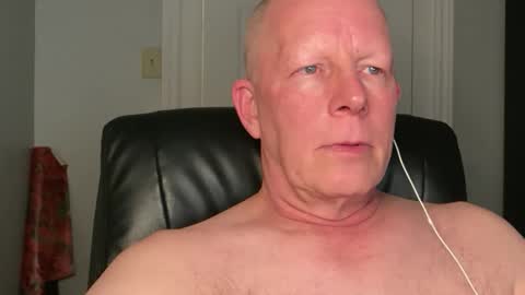 Eddy online show from November 24, 3:16 am