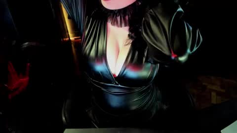 EdgeQueen69 online show from November 17, 11:40 pm