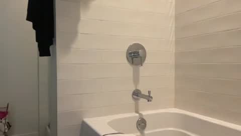 Dad online show from November 4, 6:09 pm