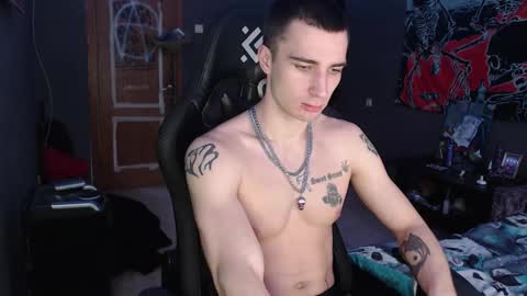 Eduar online show from December 16, 10:43 am