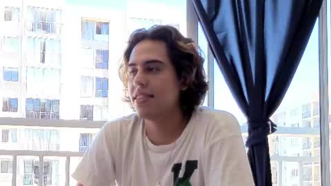 Edward online show from July 8, 5:49 pm