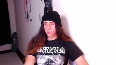 Snapshot of edward_chann chatting on January 29, 6:54 am edward_chann online show from January 29, 6:54 am