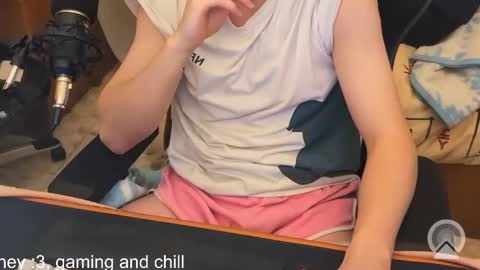 Alex online show from February 1, 3:03 am