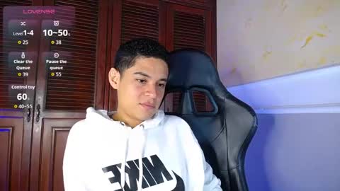 Snapshot of edy_play chatting on September 22, 5:00 am edy_play online show from September 22, 5:00 am