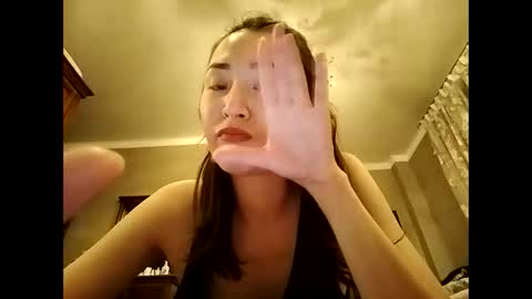 Effy online show from January 24, 7:18 pm