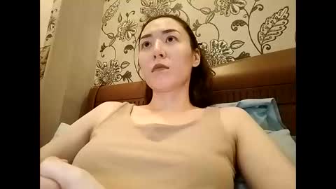 Effy online show from April 9, 12:44 pm