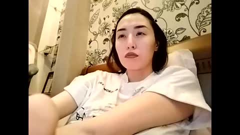 Effy online show from February 23, 4:42 pm