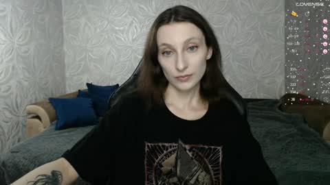 Anna online show from April 28, 7:51 pm