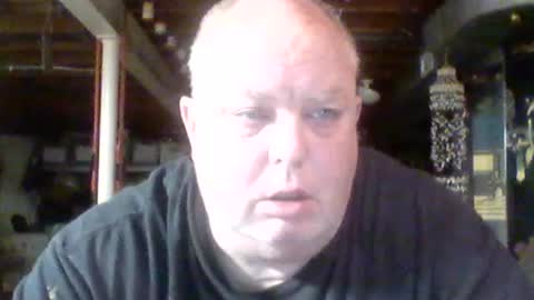 efriff online show from June 18, 11:37 am