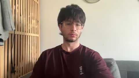 egmezz online show from March 10, 10:30 am