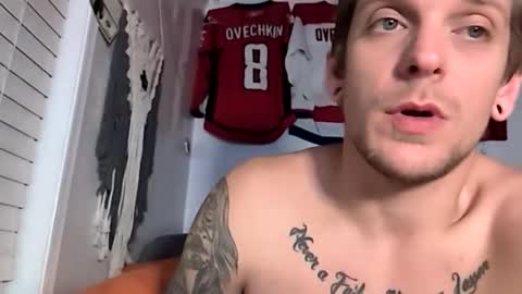 EhlCeeTee online show from February 24, 7:55 am