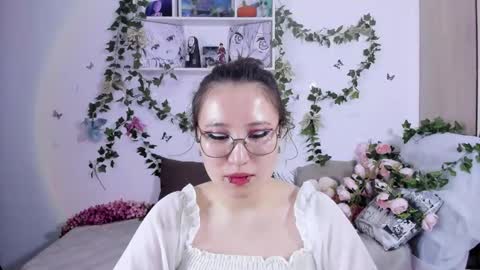 liasama online show from December 30, 12:32 am