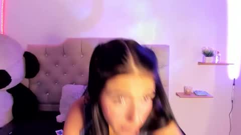 eimyy_rouse online show from February 11, 10:35 pm