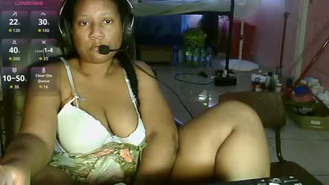Eirondra Valeen online show from July 17, 2:35 am