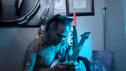 ThongLover6869 online show from February 15, 10:14 am