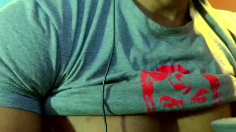el_vecino_m online show from May 14, 7:39 am
