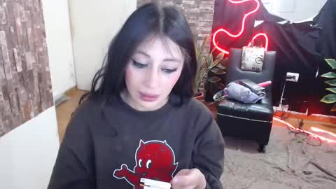 Snapshot of ela_foxyy chatting on January 22, 4:12 pm ELA online show from January 22, 4:12 pm