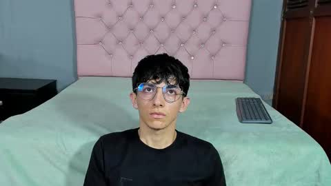 Elan Giralon online show from January 11, 11:44 pm