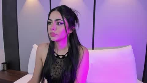 elara_bloom_ online show from June 11, 3:15 am
