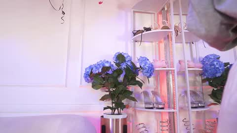 Elasummeer online show from February 19, 11:53 am