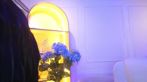 Elasummeer online show from December 15, 11:50 am