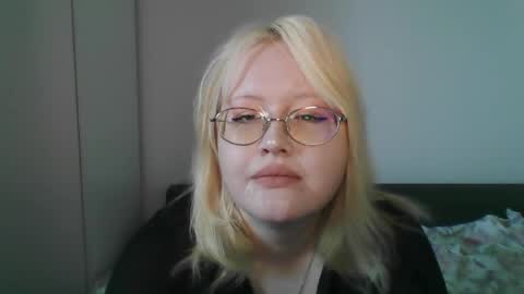 elayne_sweet online show from April 13, 8:18 am