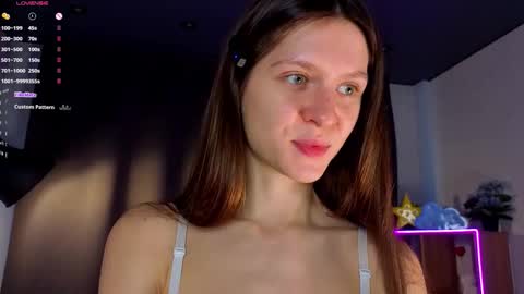 Snapshot of eldabarritt chatting on September 11, 4:36 am Mia online show from September 11, 4:36 am