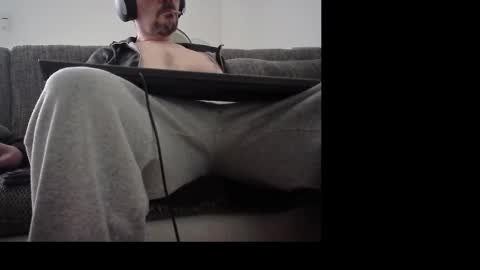 Nando online show from February 9, 1:48 pm