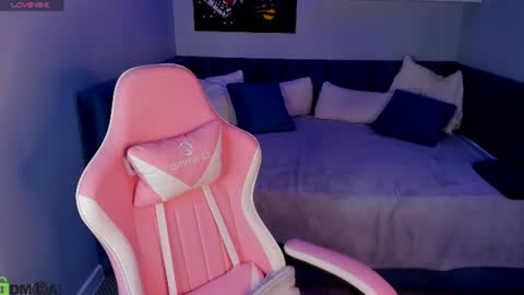 Jenny online show from June 28, 10:28 pm