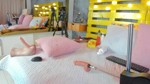Elena online show from February 15, 10:21 pm