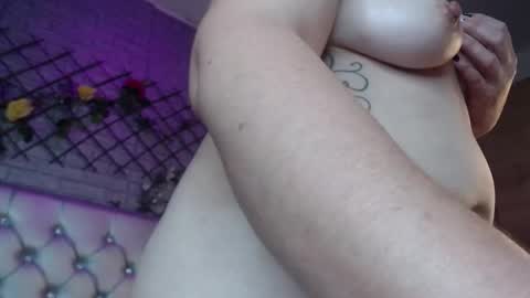 elena_royale online show from September 27, 2:37 pm