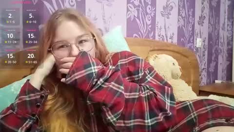 Mia online show from February 9, 3:43 am