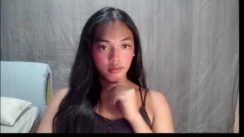 Snapshot of elenacum chatting on October 21, 3:05 pm elenacum online show from October 21, 3:05 pm