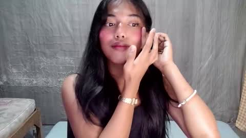 Snapshot of elenacum chatting on October 8, 4:57 pm elenacum online show from October 8, 4:57 pm