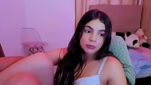 agnes online show from April 15, 7:58 pm