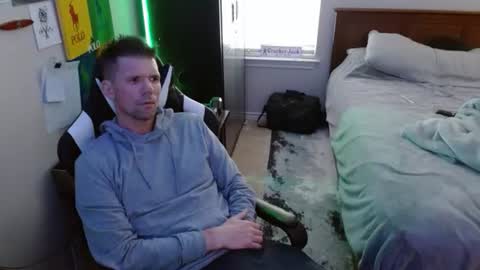 Walker online show from December 2, 5:33 pm