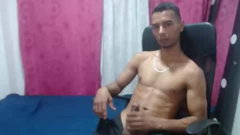 elherrero2024 online show from December 7, 1:46 pm