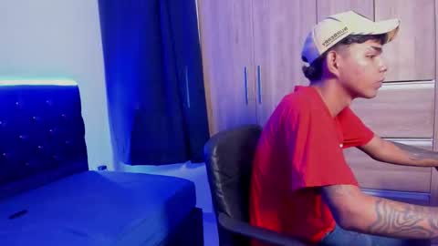 elias_ford online show from October 21, 7:39 pm