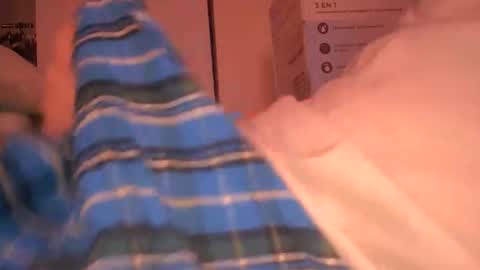 eliexavier123456789 online show from January 31, 11:13 pm