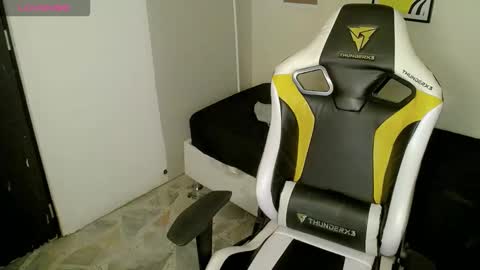 bby-santy online show from October 3, 5:43 pm