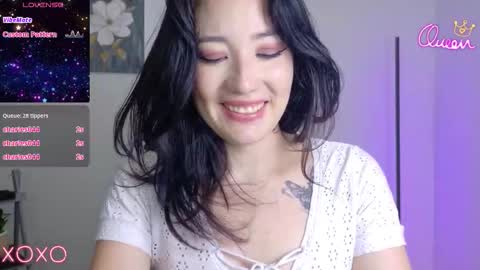 eliiih_ online show from February 4, 7:40 pm