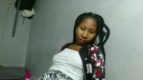 elina981 online show from February 11, 10:19 am