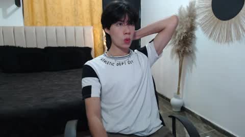 ELIO online show from March 18, 2:17 am