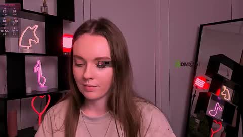 eliora_silk online show from November 10, 4:32 pm