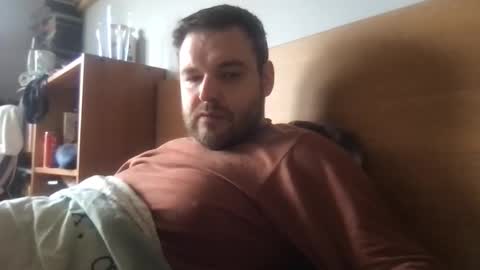 e26 online show from March 1, 10:08 am